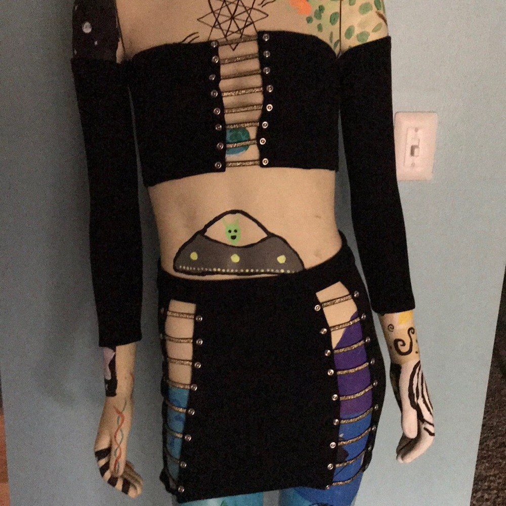 Two piece set